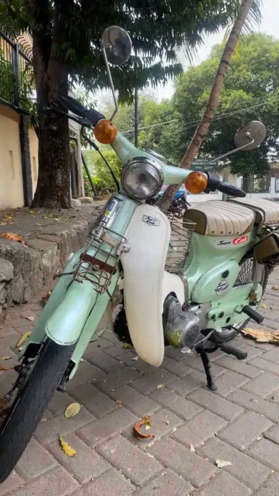 Honda C70 basic C86 barang koleksi bagus