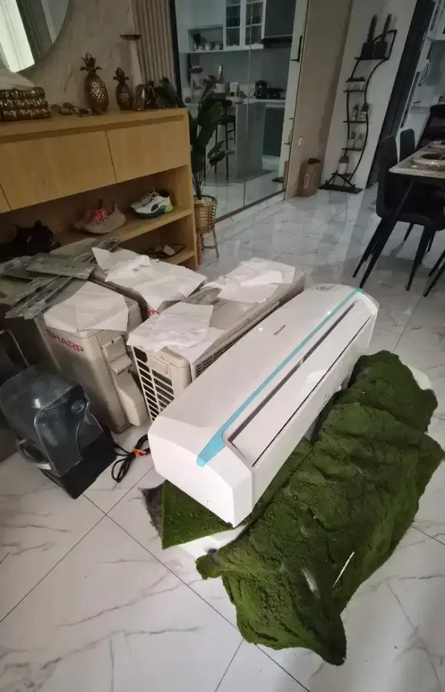 AC SHARP 2PK BELUM DIPAKE