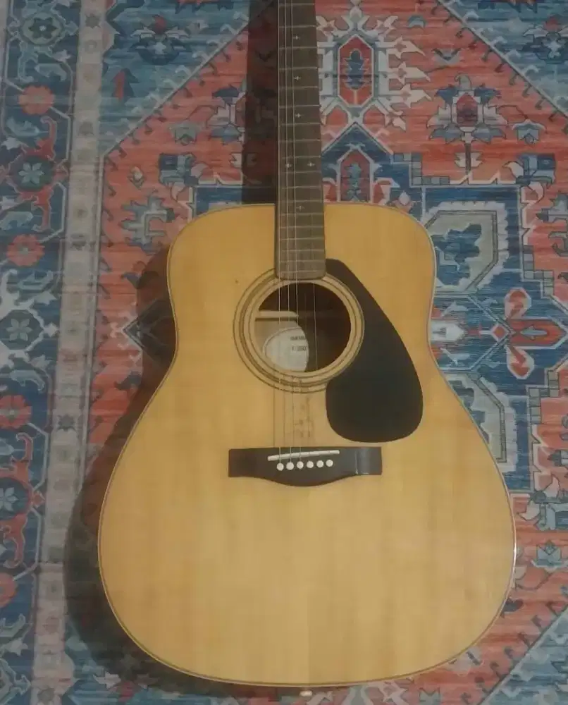 Gitar Yamaha F-350