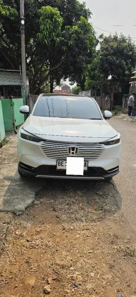 HRV 1.5 SE Putih 2024 kilometer 22ribu service record dr baru