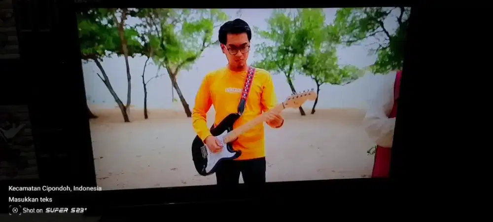 tv polytron led 42 in analog kondisi normal bagus suara mantap