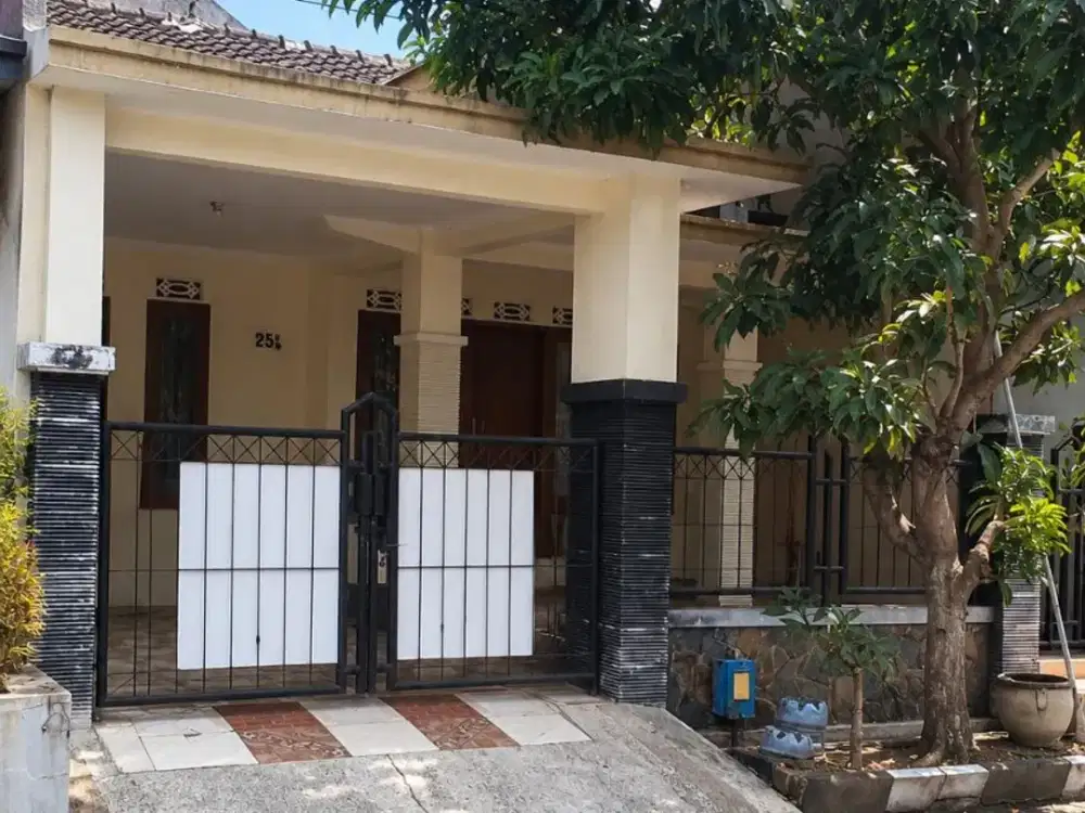 Dijual Rumah Terawat Siap Huni di Bunul Blimbing Malang