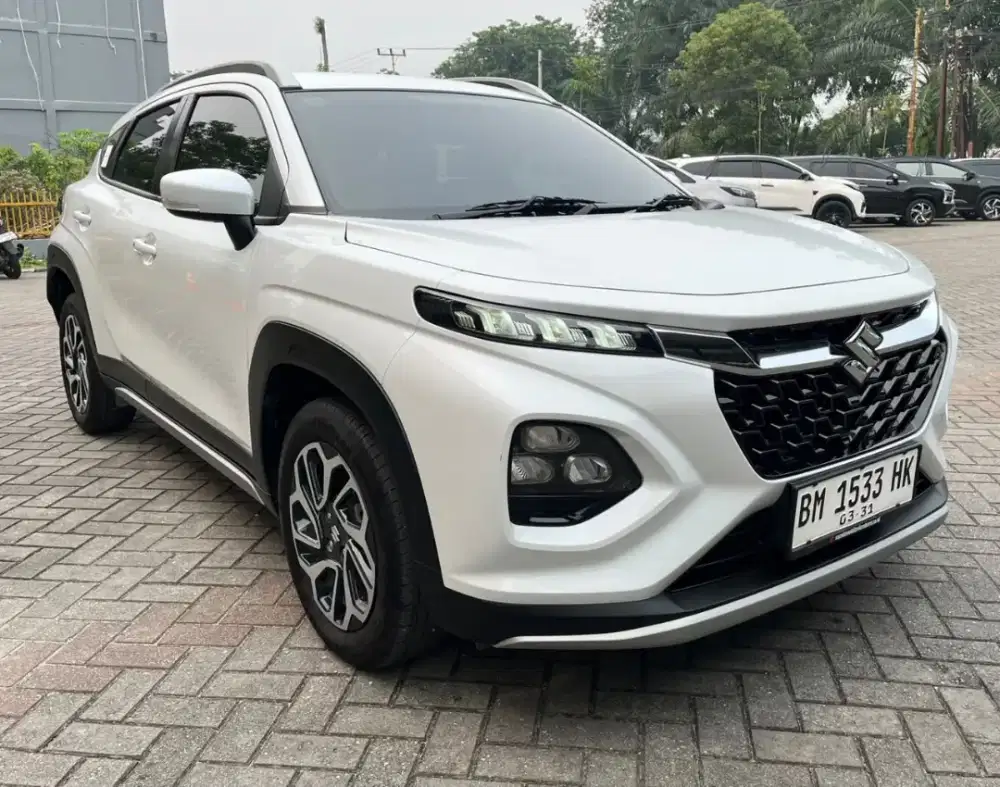 Fronx 1.5 GX Hybrid AT 2025 KM 5 Ribuan