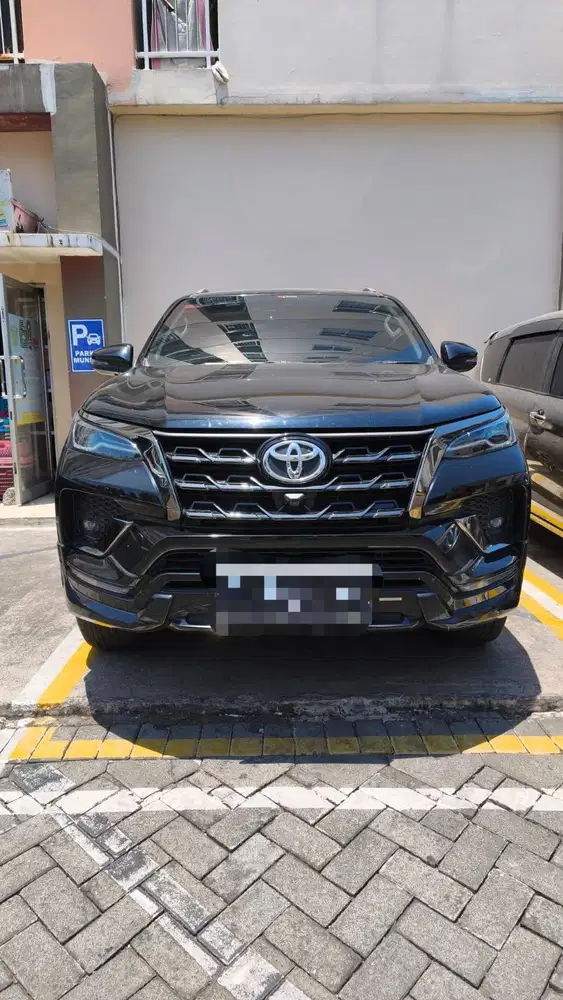 Toyota Fortuner 2022 GR Sport 2.4