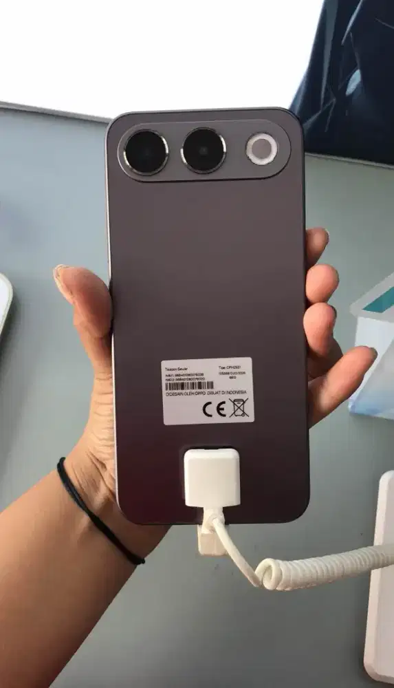 Investasi Jangka Panjang - OPPO A7 Pro 5G Performa Lancar 6 Tahun