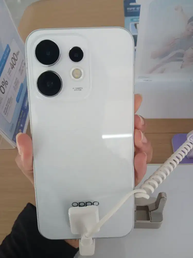 OPPO RENO16 5G 8GB/256GB POP WHITE
Rp 11.999.000
