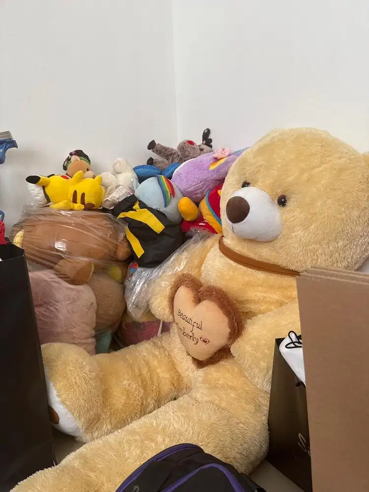 Gratis_boneka banyak macam dan ukuran