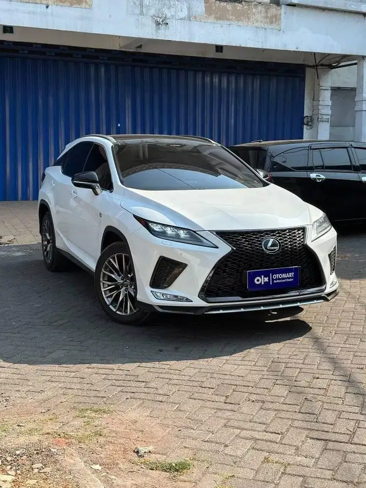LEXUS 2022 RX300 F- SPORT 2.0 A/T  PUTIH MEWAH OTOMART 286 KENJERAN