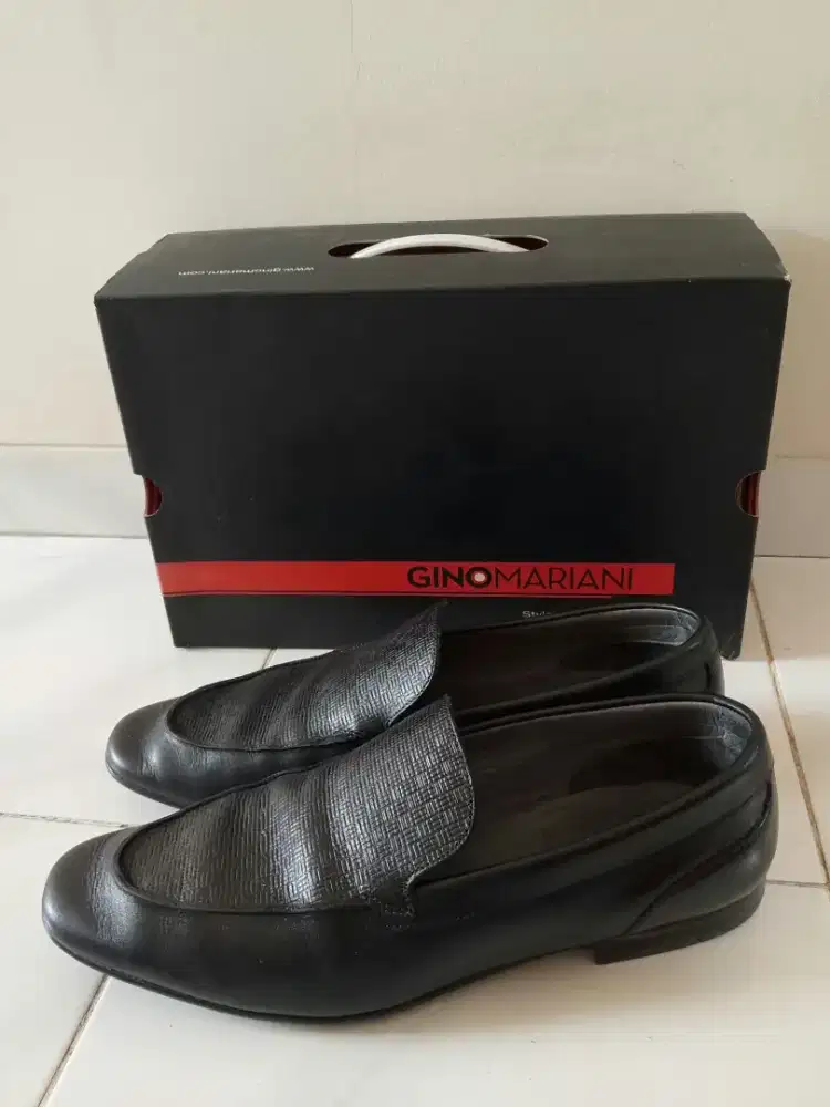 Sepatu gino Mariani ori