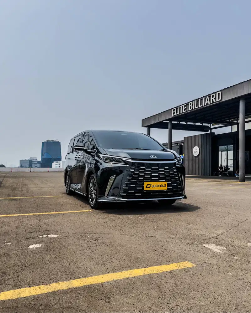 [ LIKE NEW ] LEXUS LM350H 7-SEATER 2.5 HYBRID 2024
