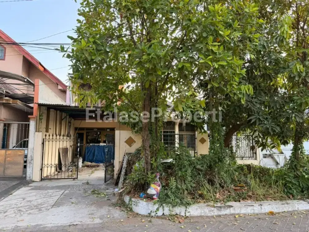 Dijual rumah hitung tanah darmo sentosa raya
