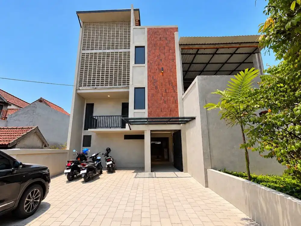 Rumah Kos Aestetic konsep industrial kawasan borobudur 5 menit kampus Brawijaya dkt green orchid candi mendut barat potensi income 300 jt pertahun