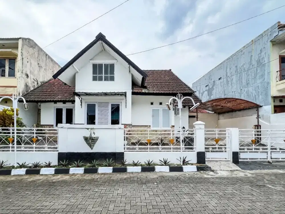 DISEWAKAN RUMAH FULLFURNISH DALAM PERUMAHAN NGAGLIK SLEMAN