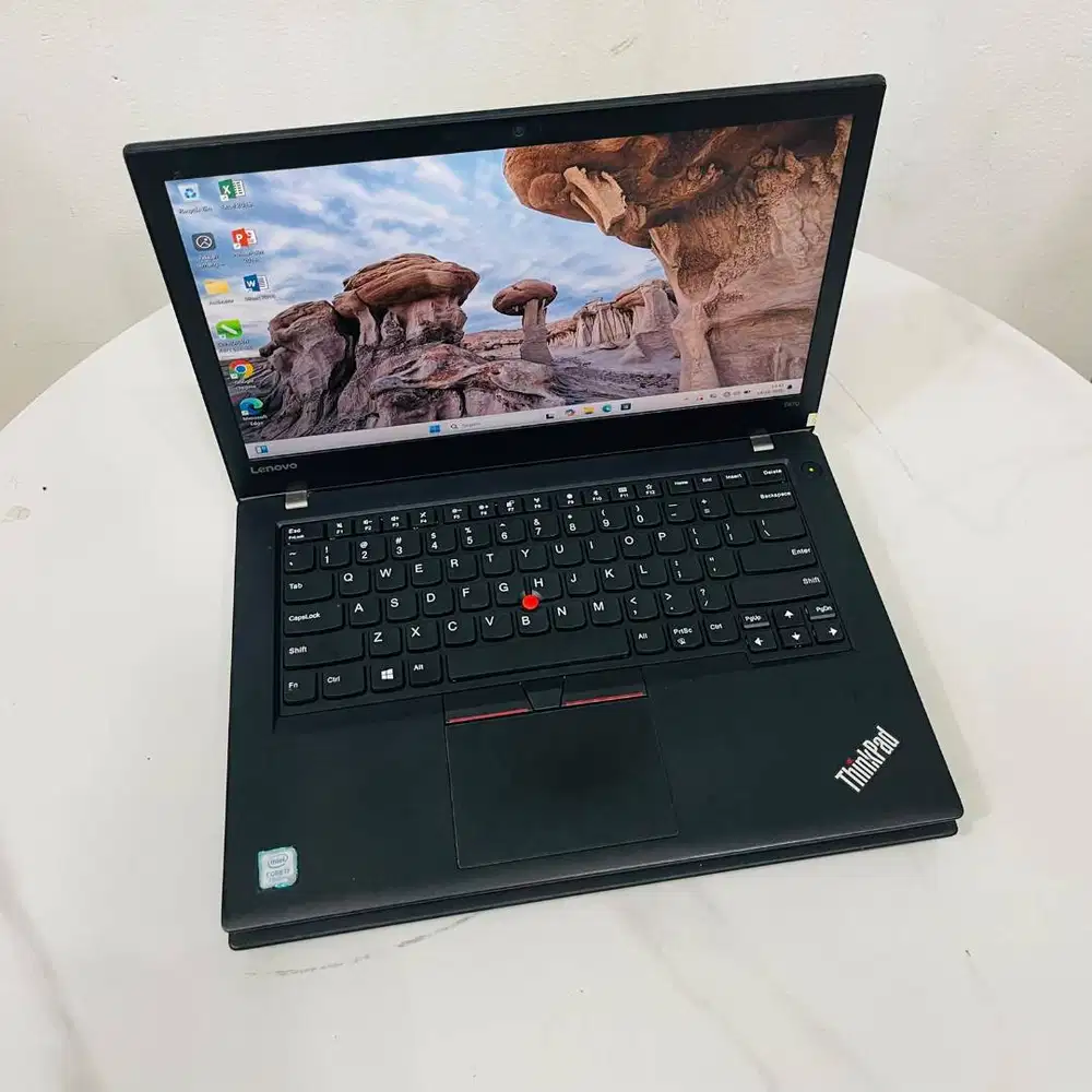 LAPTOP LENOVO T470 DUAL VGA I7 GEN7 8/256 LAYAR 14 INCH *EC
