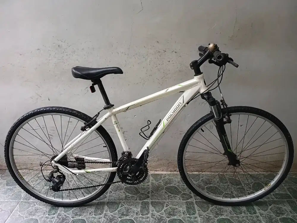 Polygon heist 2.0. Shimano altus. Orian. Ttambah speda bisa jg