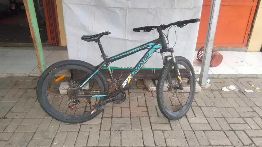 Di jual sepeda gunung uk 27 siap pake