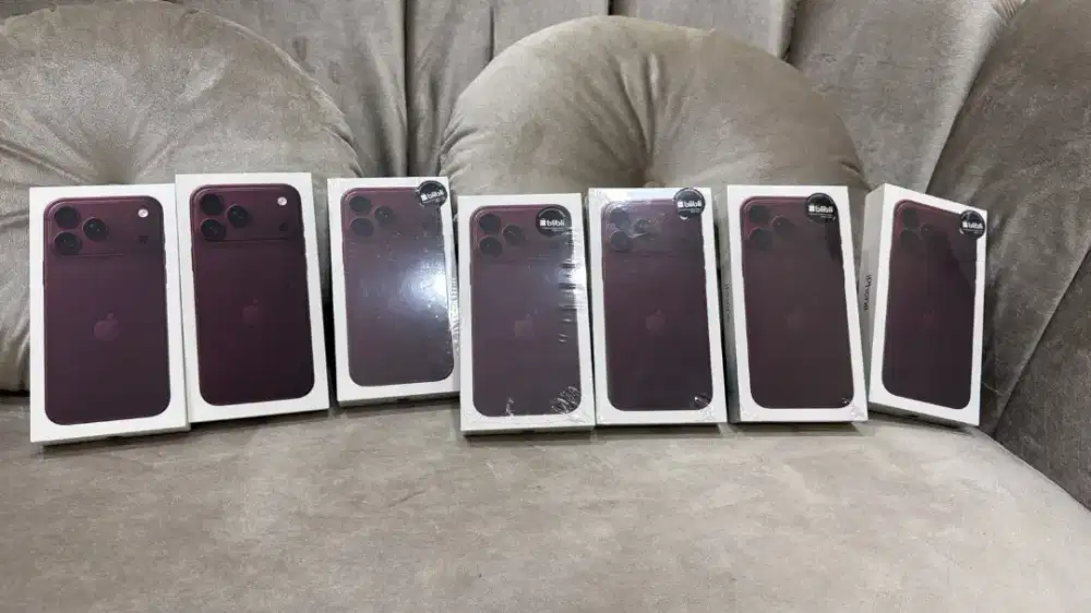 IPHONE 18 BURGUNDY STOCK TERBATAS