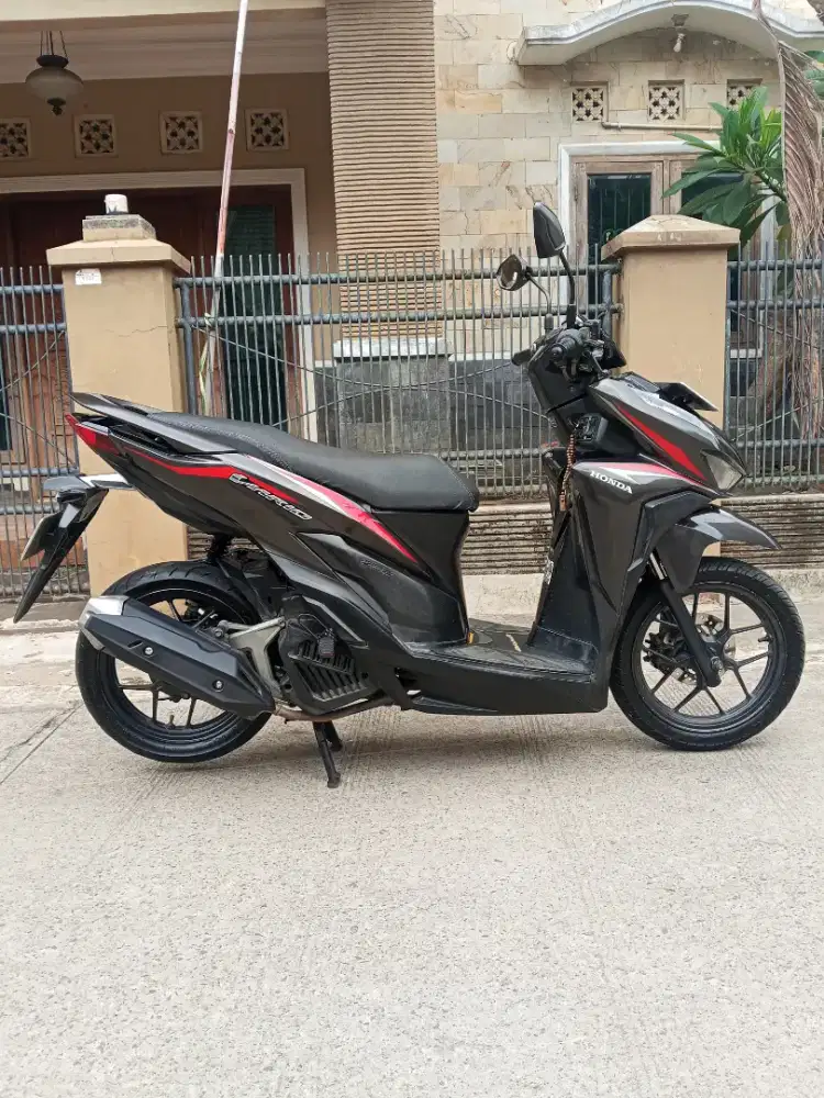 Honda Vario CBS 125 cc THN 2018 full orisinil