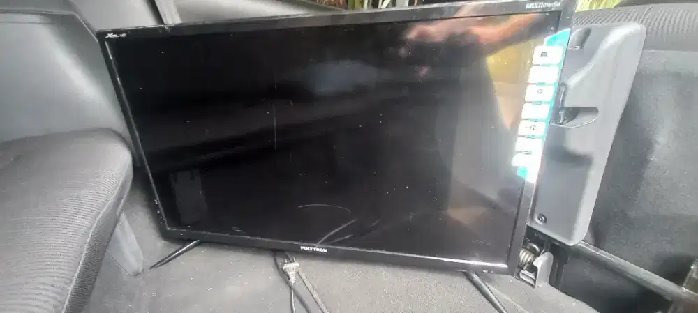 TV Polytron 32 in