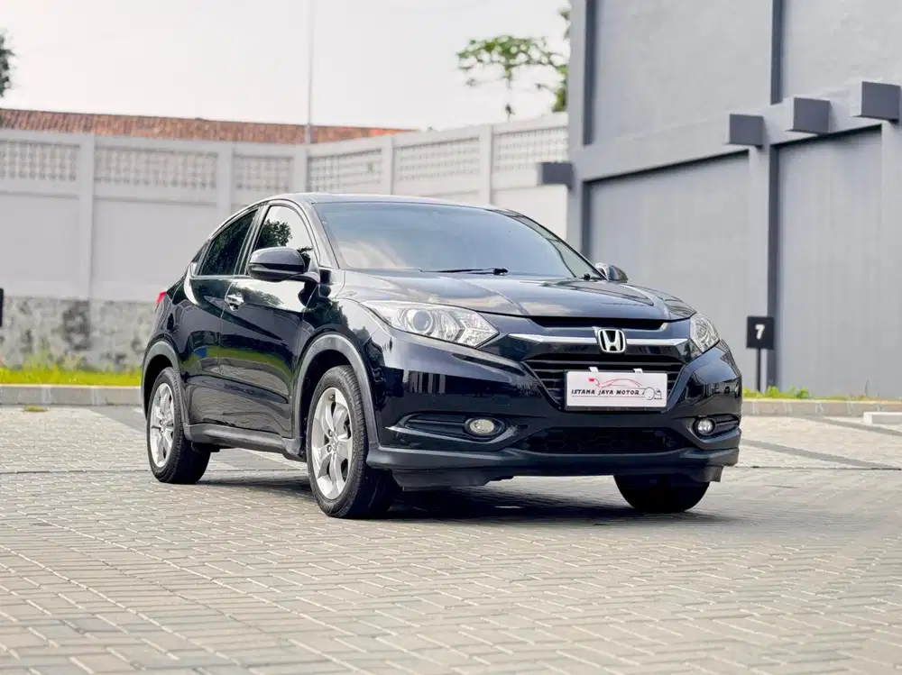Honda HRV E CVT th 2017 #istana jaya motor