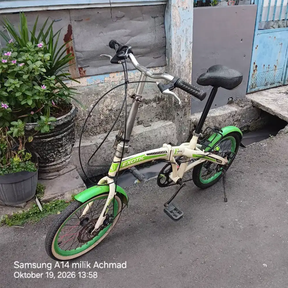 Sepeda lipat exotic
