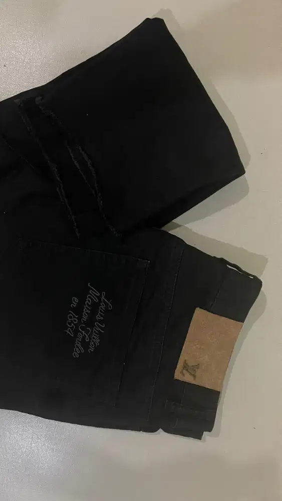 Louis vuitton pant /celana LV