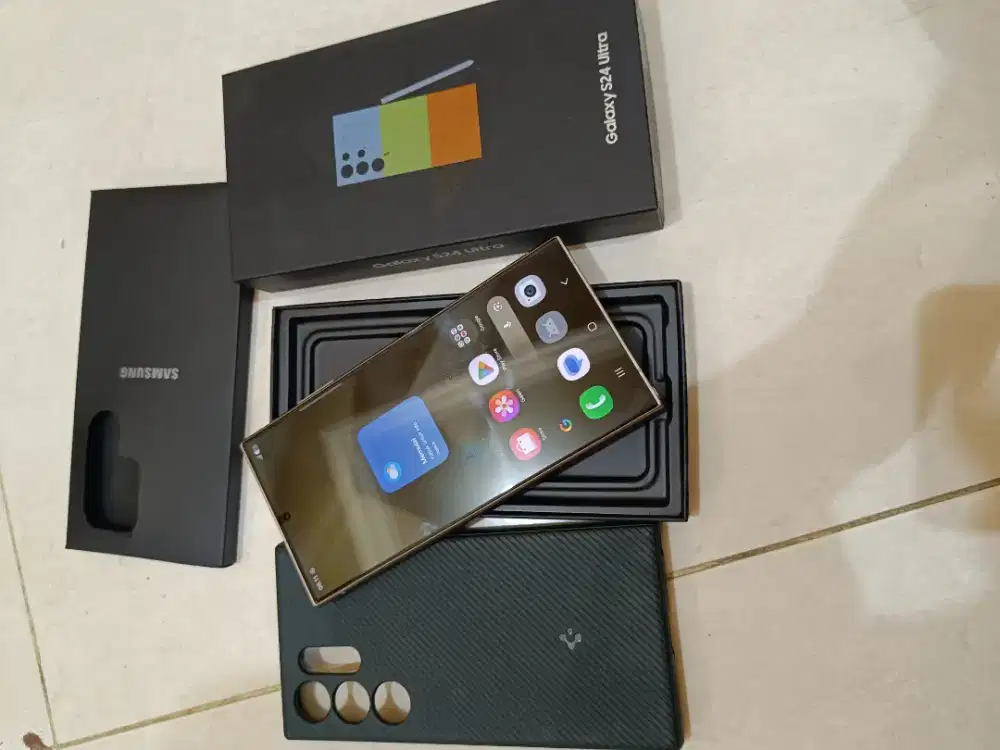 Samsung S24 ultra 12/512 Sein fullset mlusss 97% , lancarr jaya josss