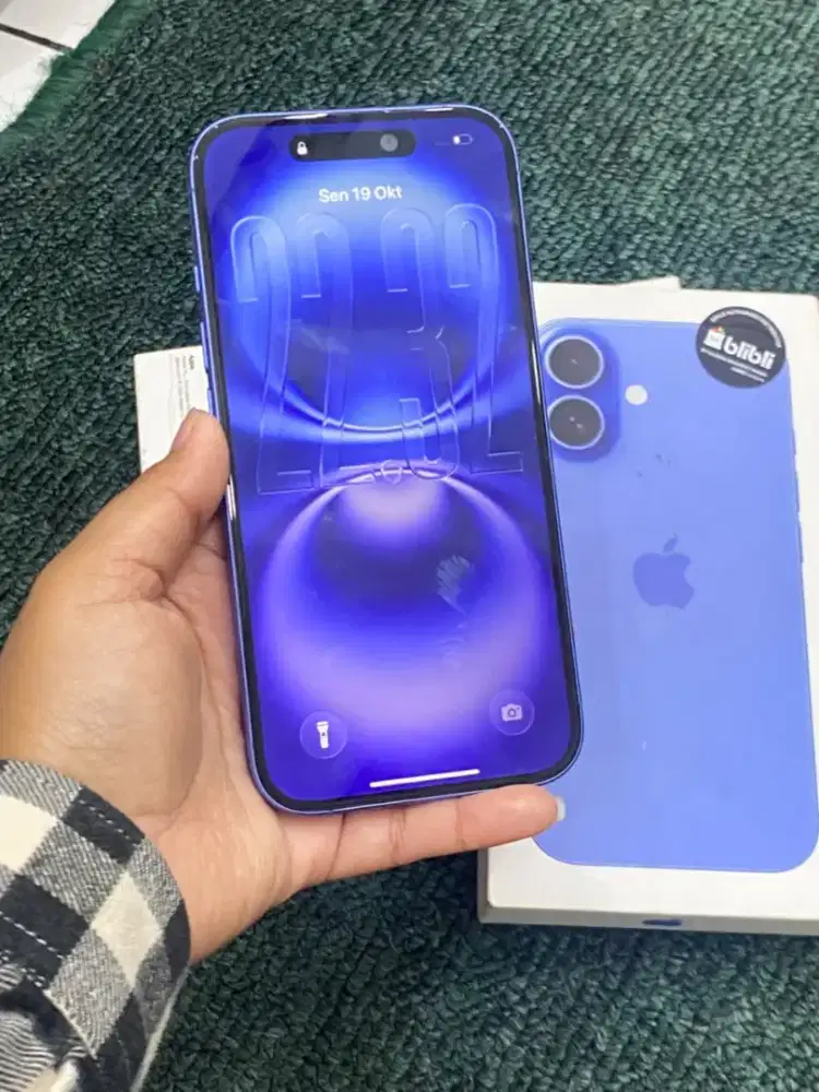 Iphone 16 128 gb fullset garansi resmi ibox siap pakai