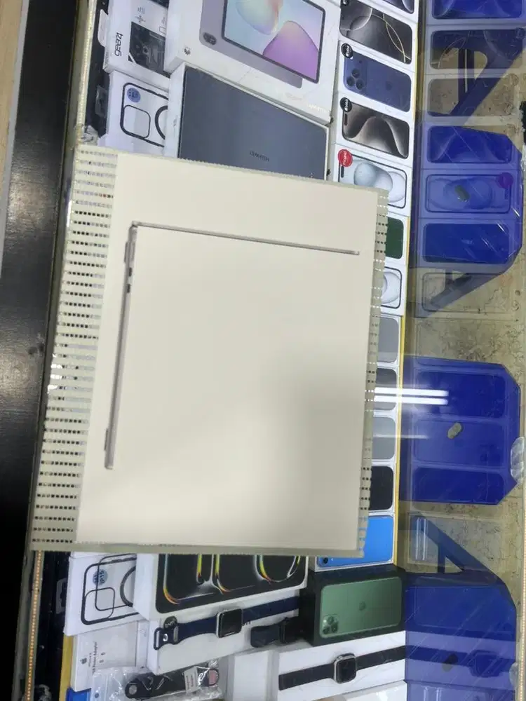 Sale Macbook Air M5 16/512GB 13 inch New Resmi IBOX (Segel)