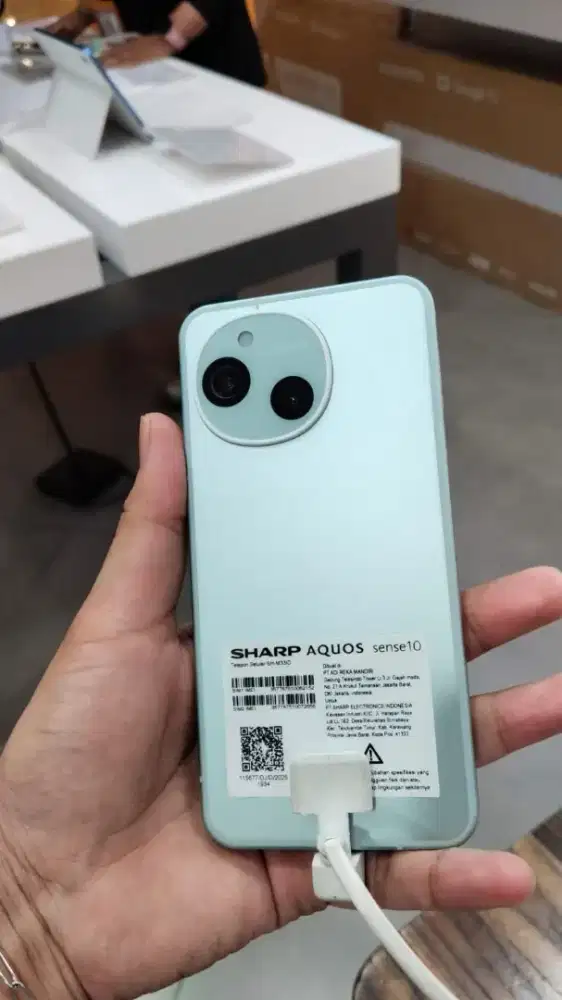 SHARP AQUOS SENSE 10 warna Palm Minta Ram 8+8/256GB Garnsi Sharp 2 thn