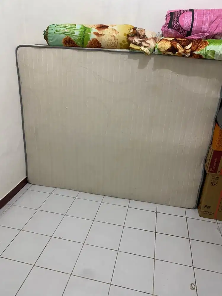 Kasur springbed 160x200