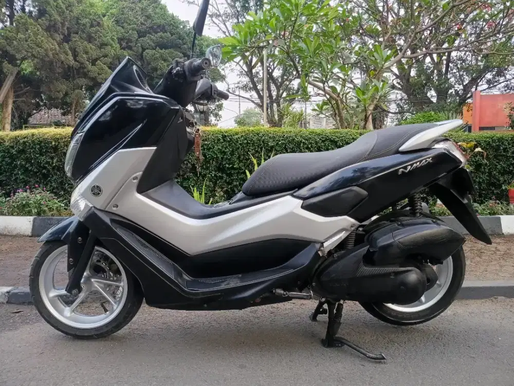 Yamaha nmax 2016 mulus orsinil