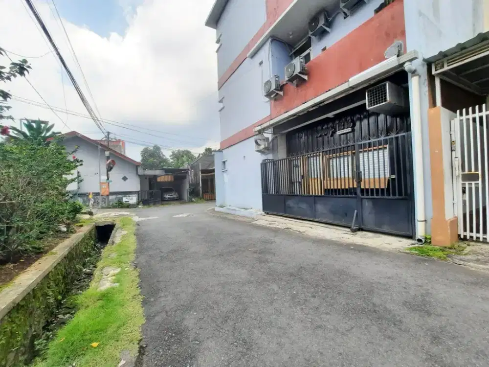 PANDEGA SAWITSARI Rumah Mewah Condongcatur Depok Dekat UGM, Ringroad Utara, Pogung, Pandega, Karangwuni, Deresan, UPN, UNY, Amikom, Popongan, Sendowo