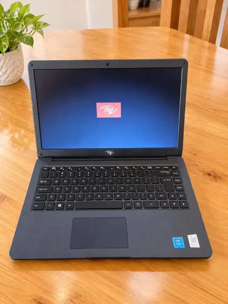 Laptop itel able 1 ram 4/128gb kondisi sesuai deskripsi iklan