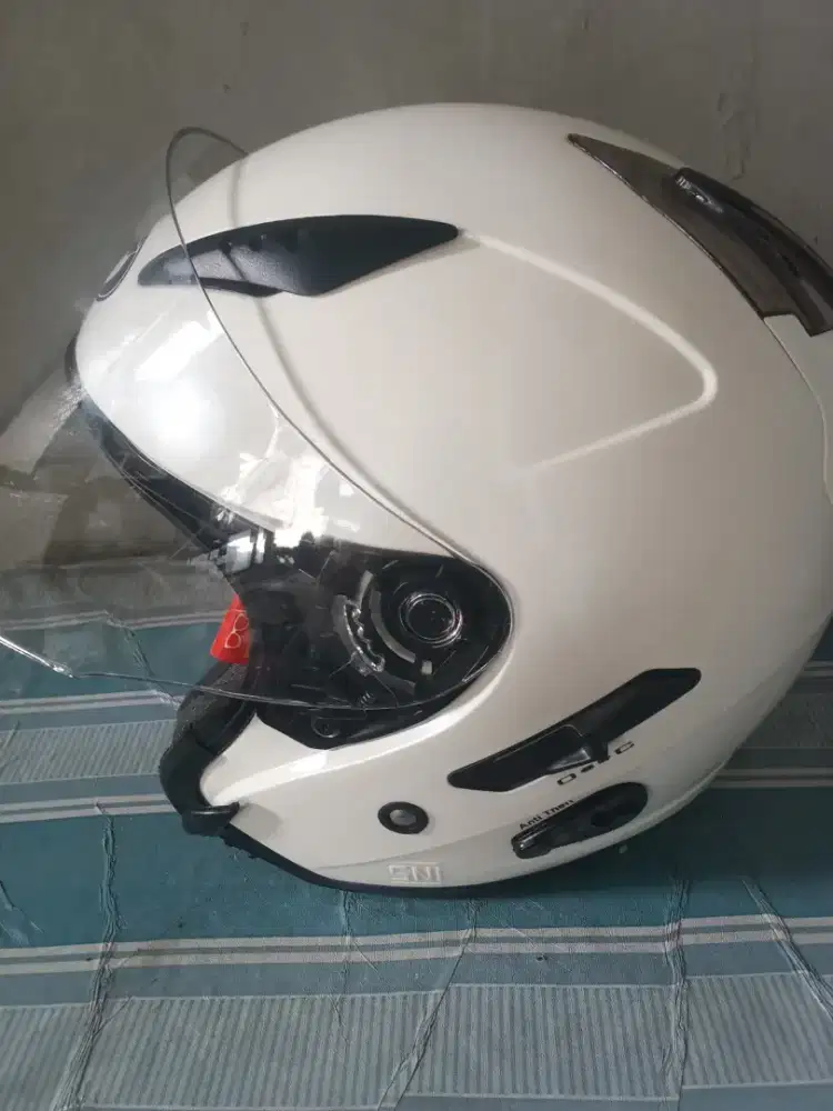 Helm KYT size xl