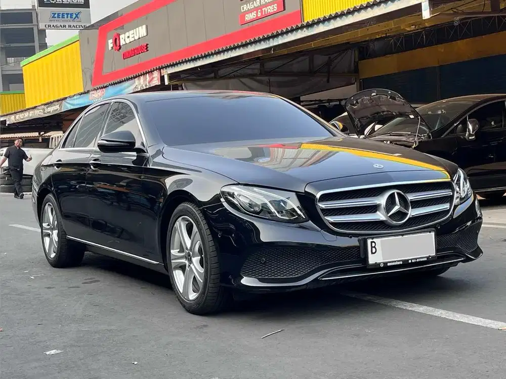 TERMURAH!! MERCY E250 AT HITAM 2018
