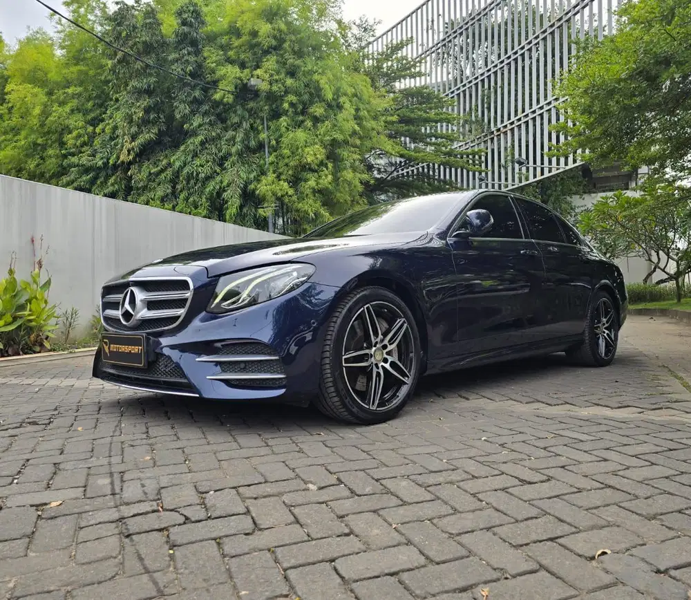 (ODO:10rb) Mercedes Benz E300 AMG 2017 low km e 300 mercy