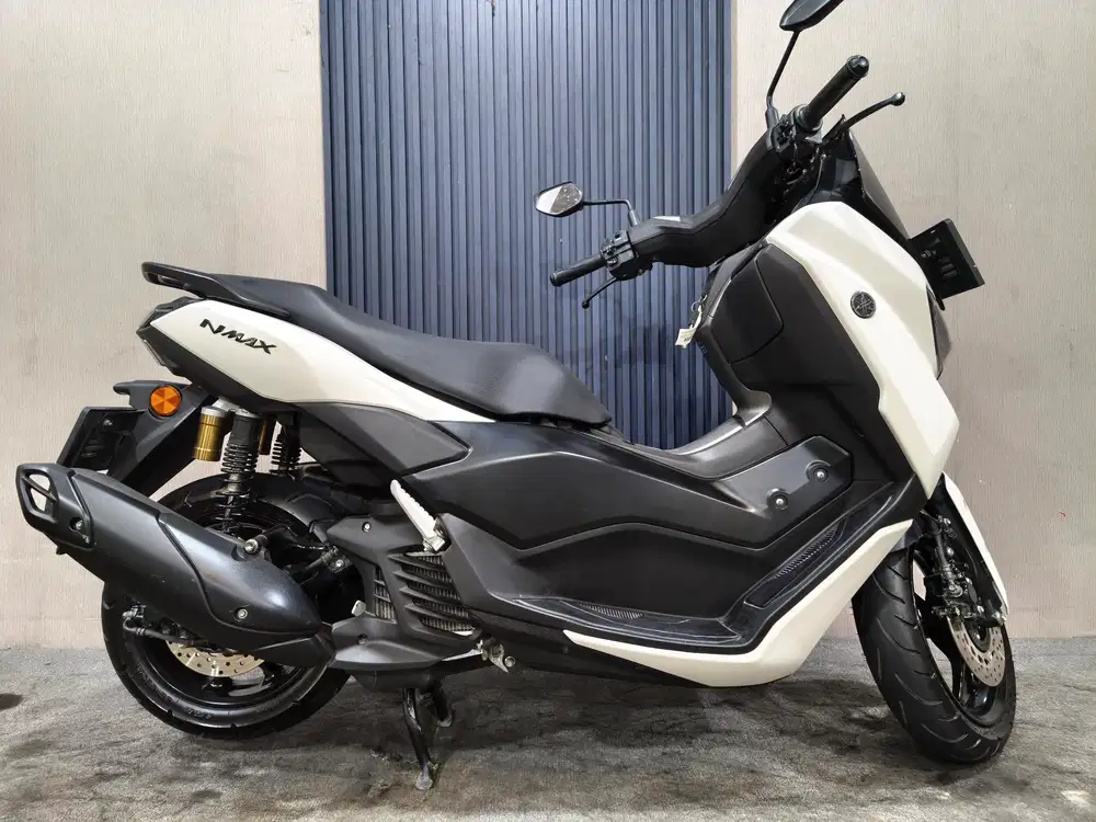 Nmax Neo 2025 istimewa mulus terawat siap pakai...