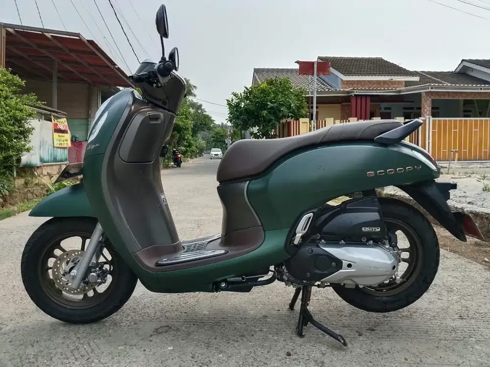 58@:DP500RB B DKI SCOOPY PESTIGE 2023