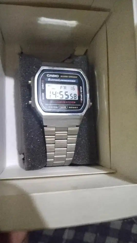 Jam Casio A168WA-1WDF