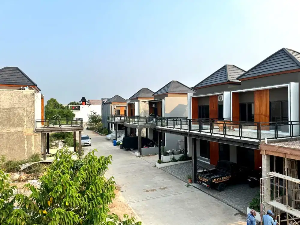 Rumah Sultan mewah siap huni lokasi di Jatiwarna cuma 900juta an