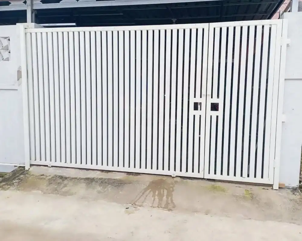 Pagar rumah dorong minimalis