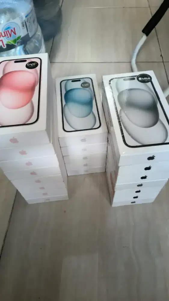 iphone 15 128gb garansi resmi