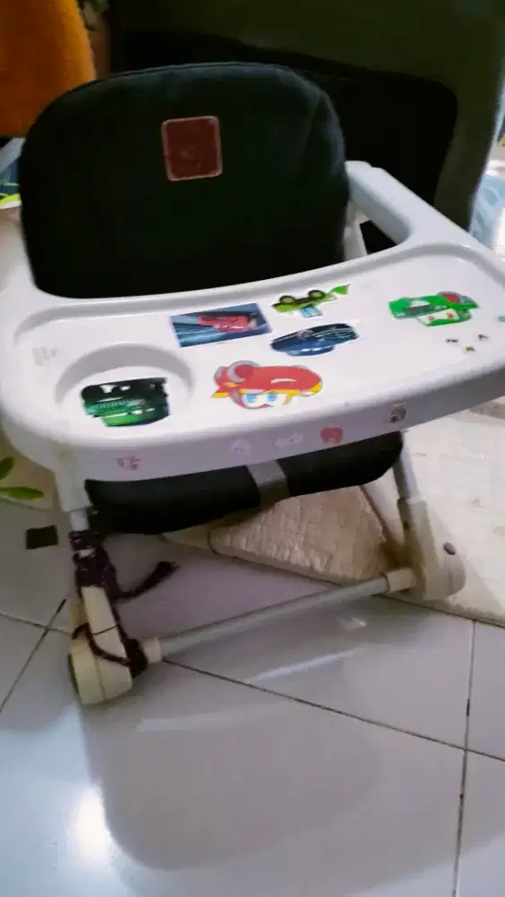 Kursi makan baby