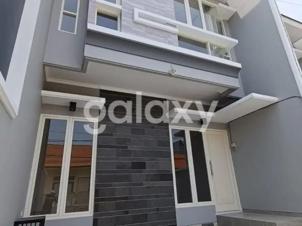 Rumah Baru Gress Minimalis di Jemursari