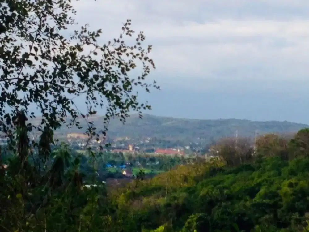 Tanah view Kota di Kerato Sumbawa Besar