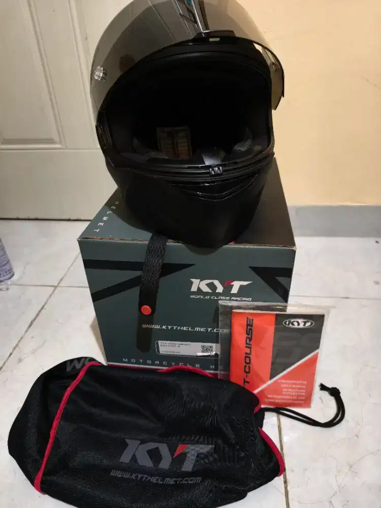 KYT TTC SIZE XL