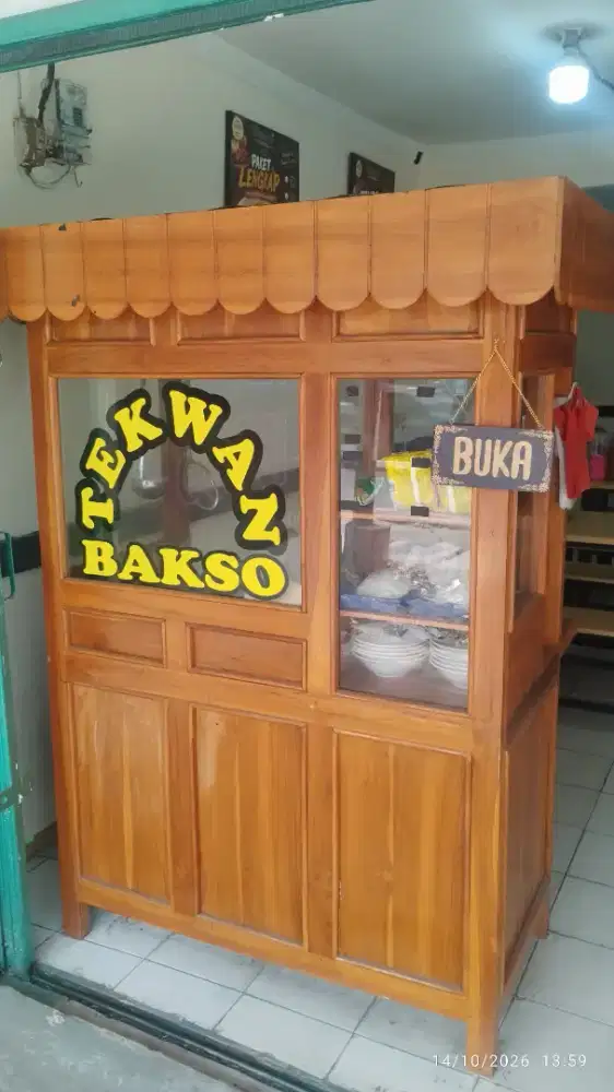 Gerobak bakso / tekwan