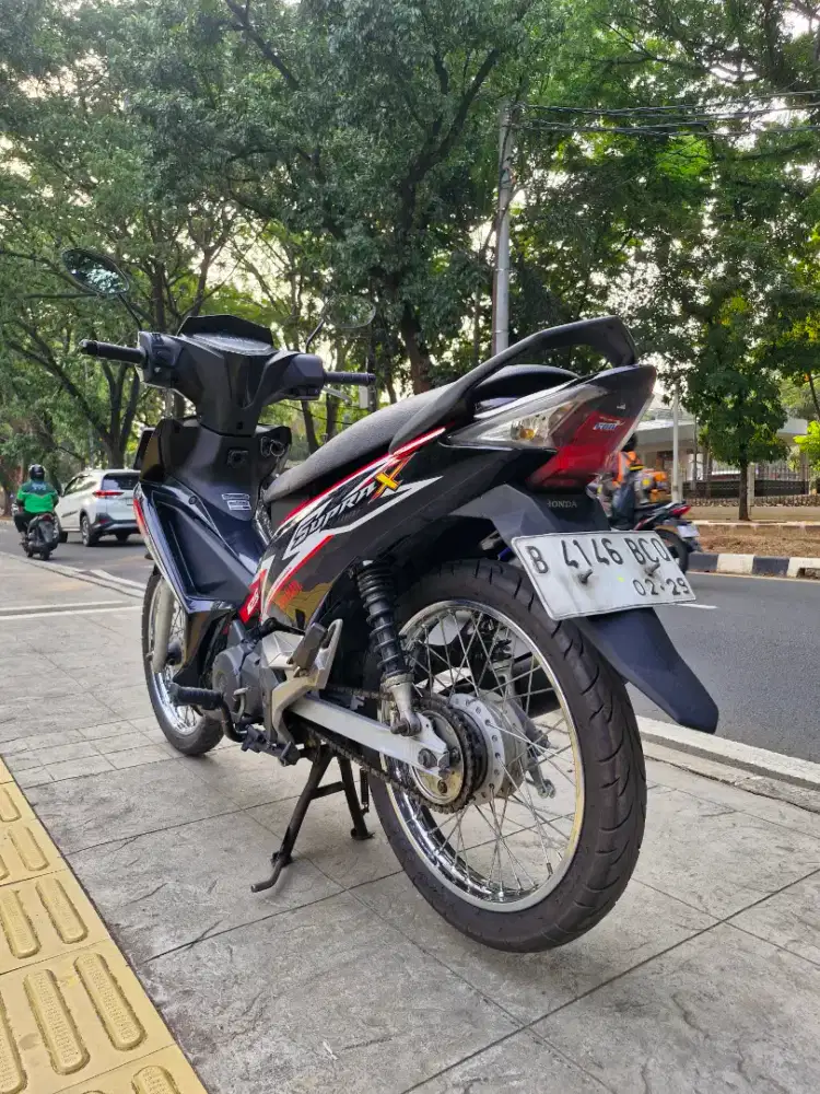 DIJUAL CASH HONDA SUPRA 125 INJEKSI THN 2014 PJK IDUP SIAP PAKAI