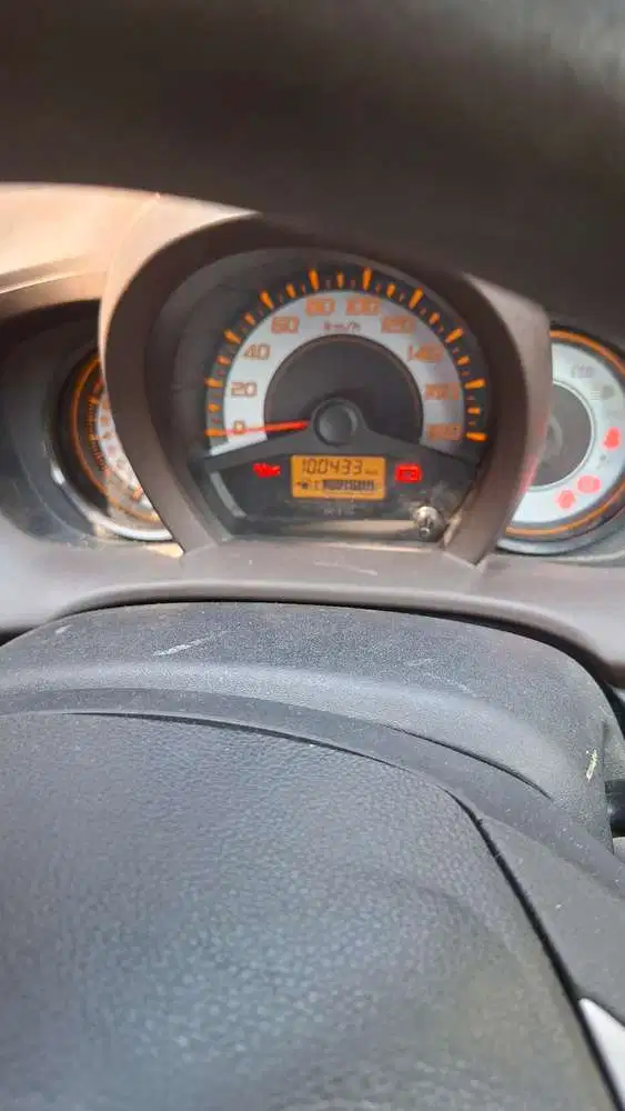 Honda Brio Satya 2014 Hybrid